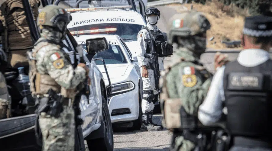 Elementos del Ejército mexicano y Guardia Nacional