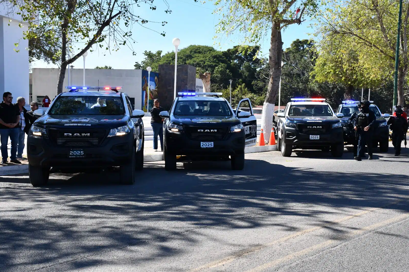 Demostración de Maquinaría Constructora y Equipos de Seguridad en Angostura