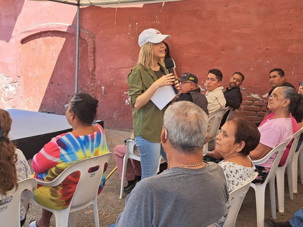 Estrella Palacios en la colonia Luis Echeverría.