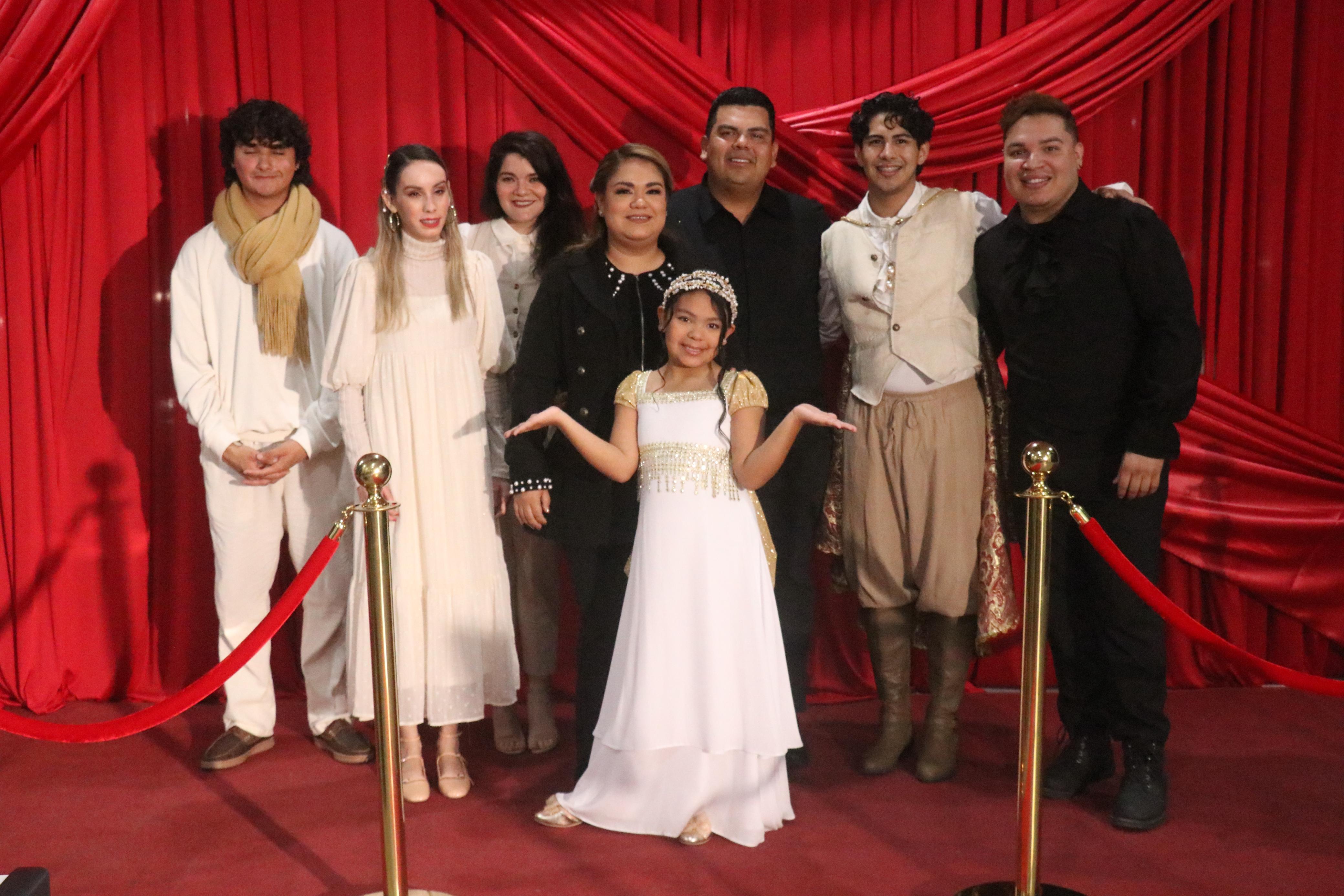 Exitosa gala de ópera en apoyo de Ángela, en su búsqueda de la corona infantil del Carnaval de Mazatlán