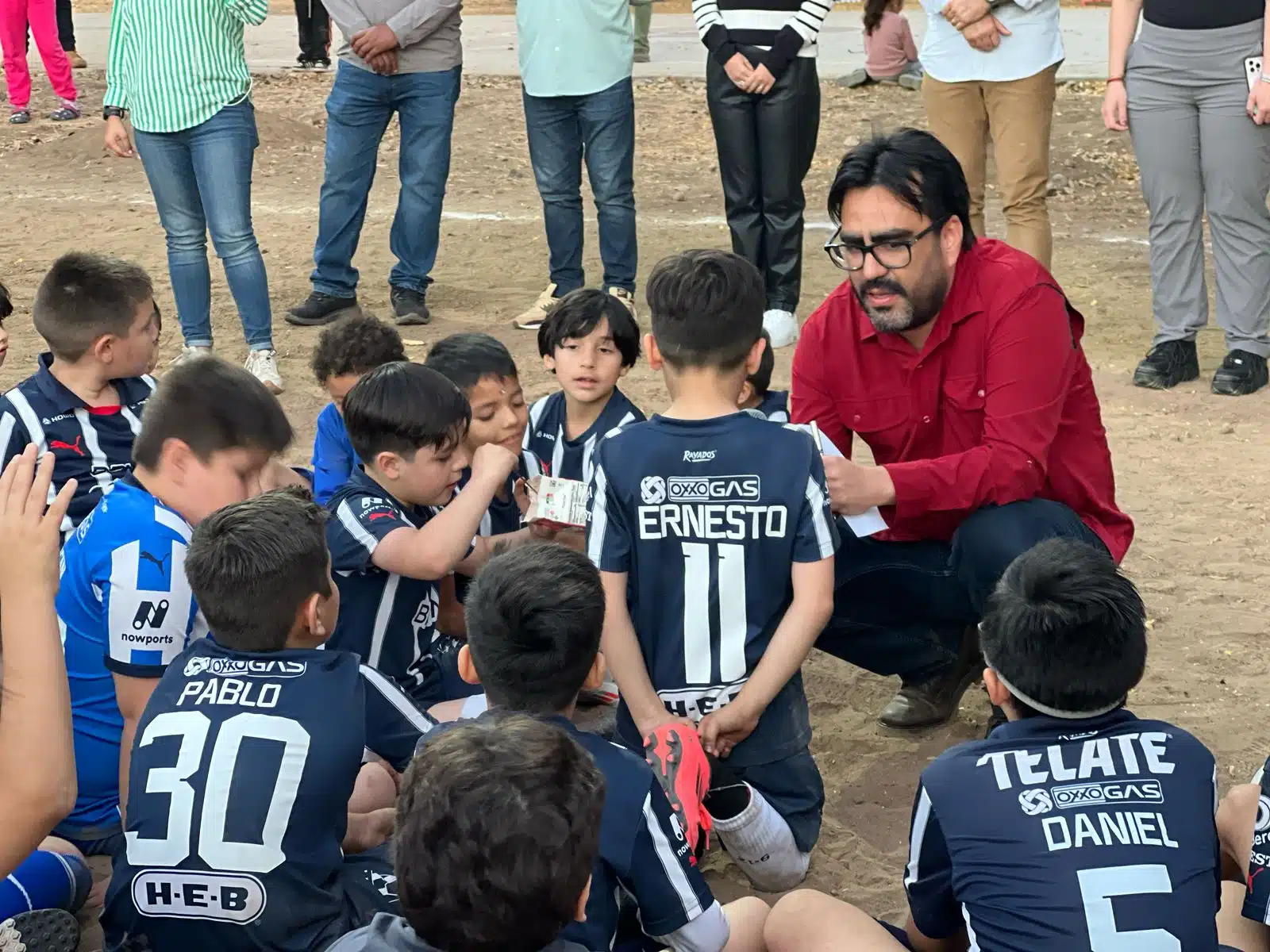 Inauguración de cancha infantil deportiva