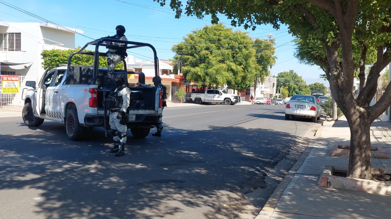 Guardias Nacionales tienen bajo resguardo domicilio en la colonia Miguel Hidalgo en Culiacán