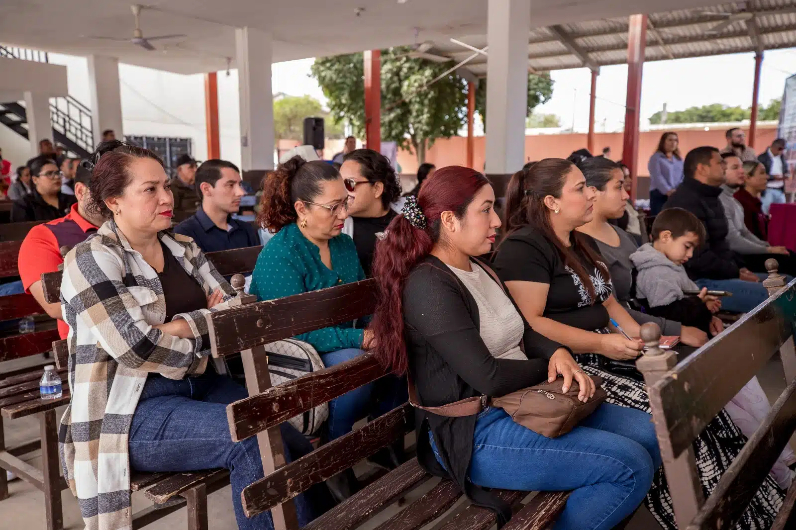 Asistentes a la primera asamblea de participación ciudadana