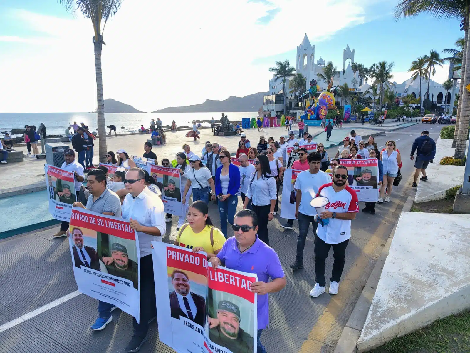 Marcha en Mazatlán para exigir la liberación de Jesús Antonio