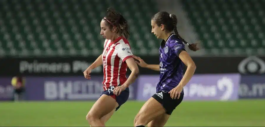 Juego entre Mazatlán Femenil y Chivas