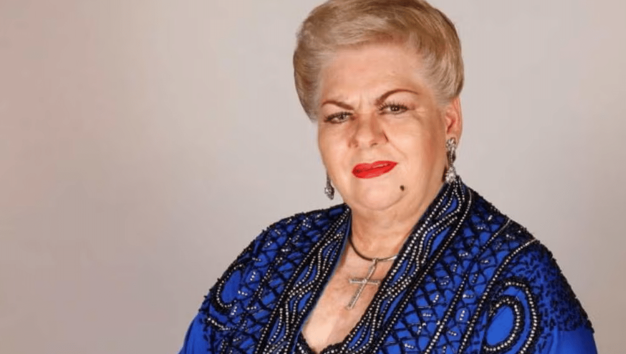 Paquita la del Barrio es velada en Xalapa en una ceremonia íntima
