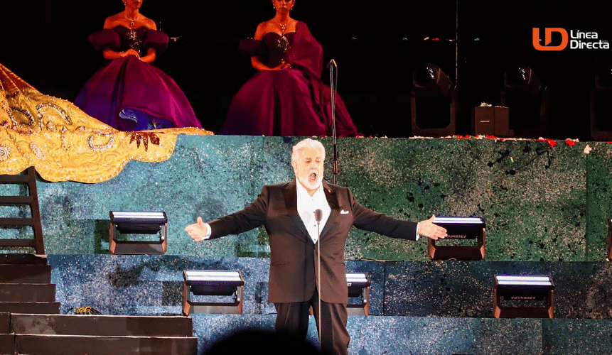 Plácido Domingo canta en el Carnaval de Mazatlán