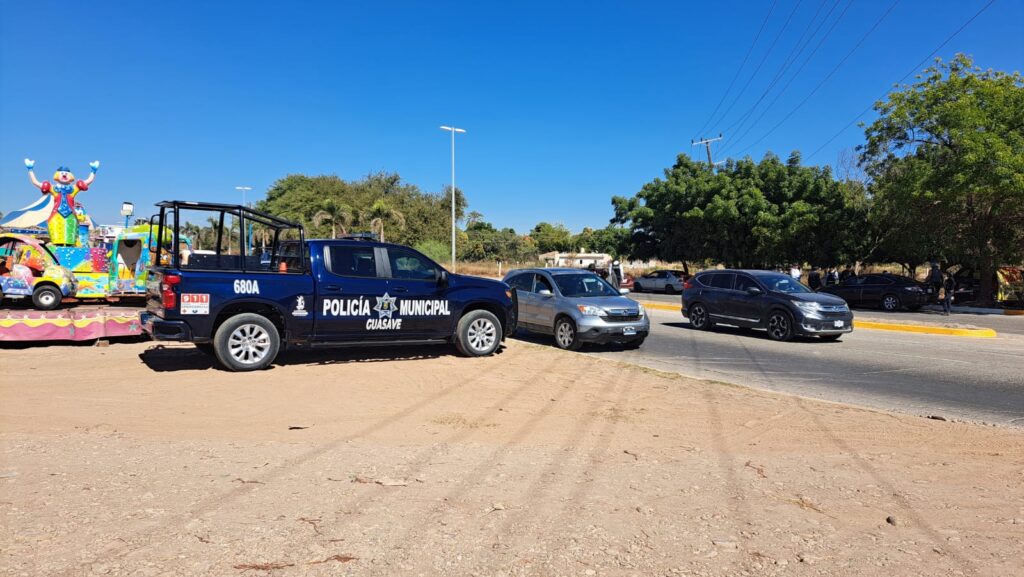 Retiran polarizados y aseguran motocicletas en operativo sorpresa en Guasave