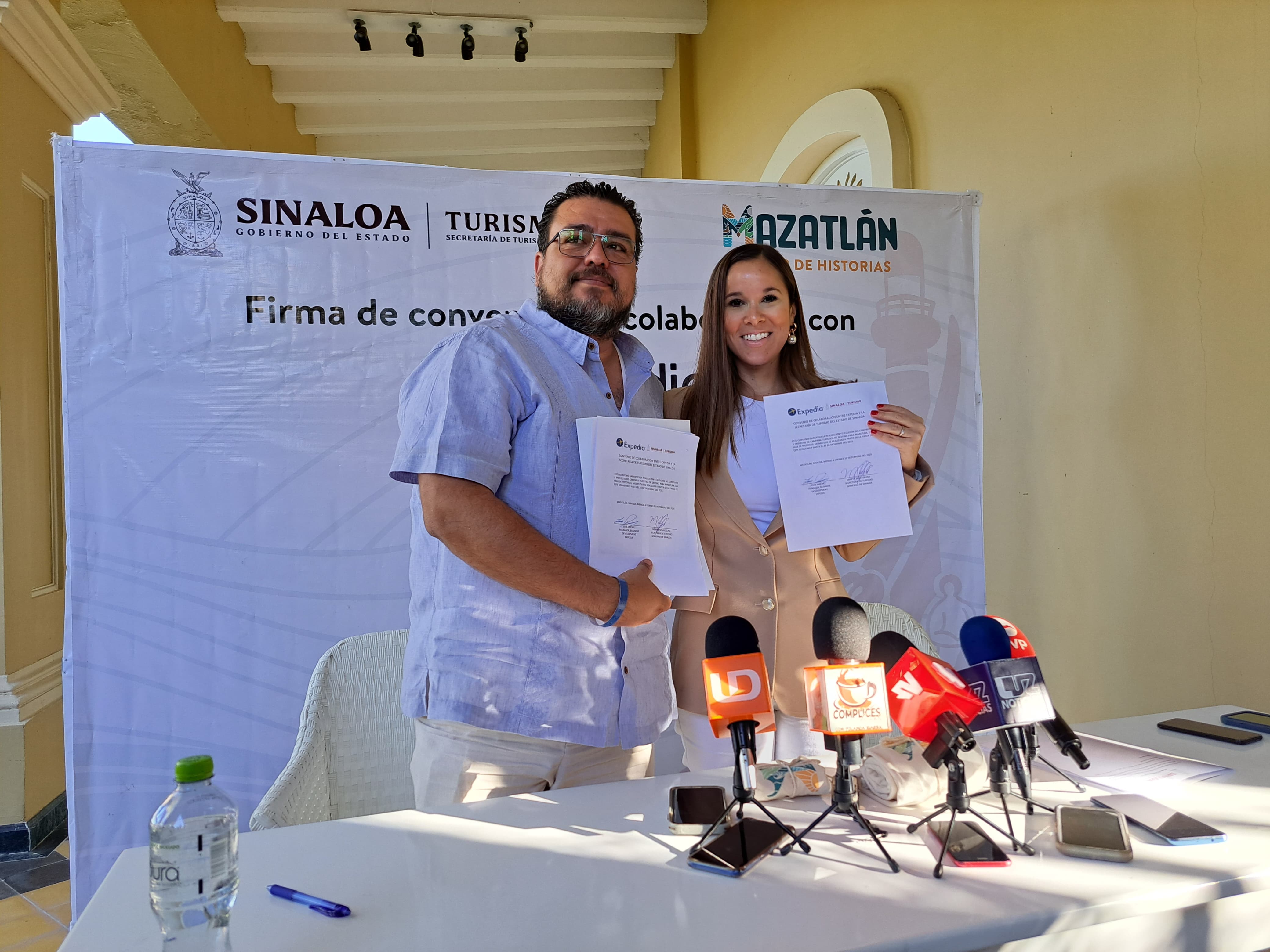 firma de convenio de Sectur Sinaloa y Expedia Group