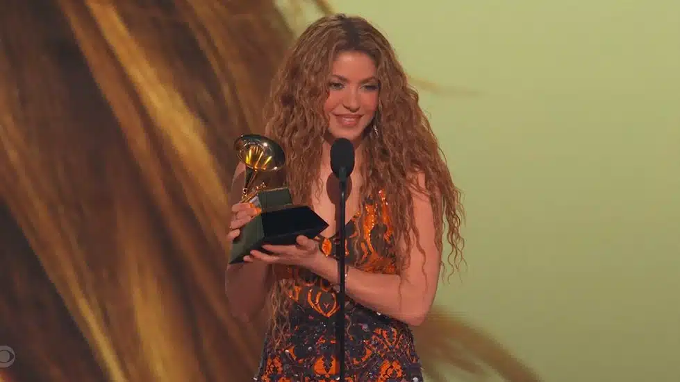 Shakira gana un Grammy y dedica su victoria a los migrantes y a sus hijos