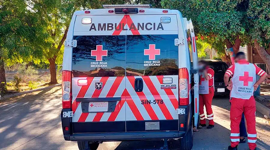 Ambulancia de la Cruz Roja Mexicana