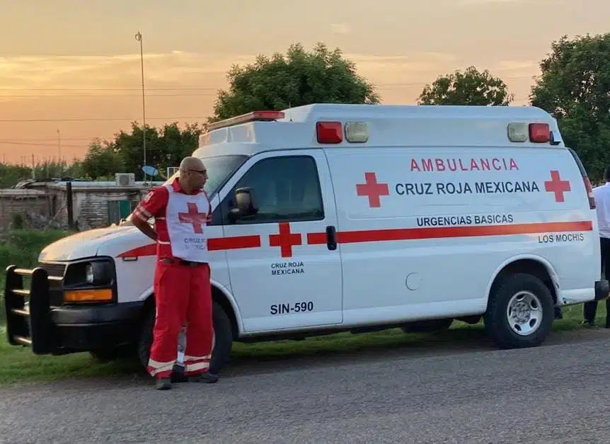 Un adulto mayor perdió la vida cuando era trasladado a la base de la Cruz Roja