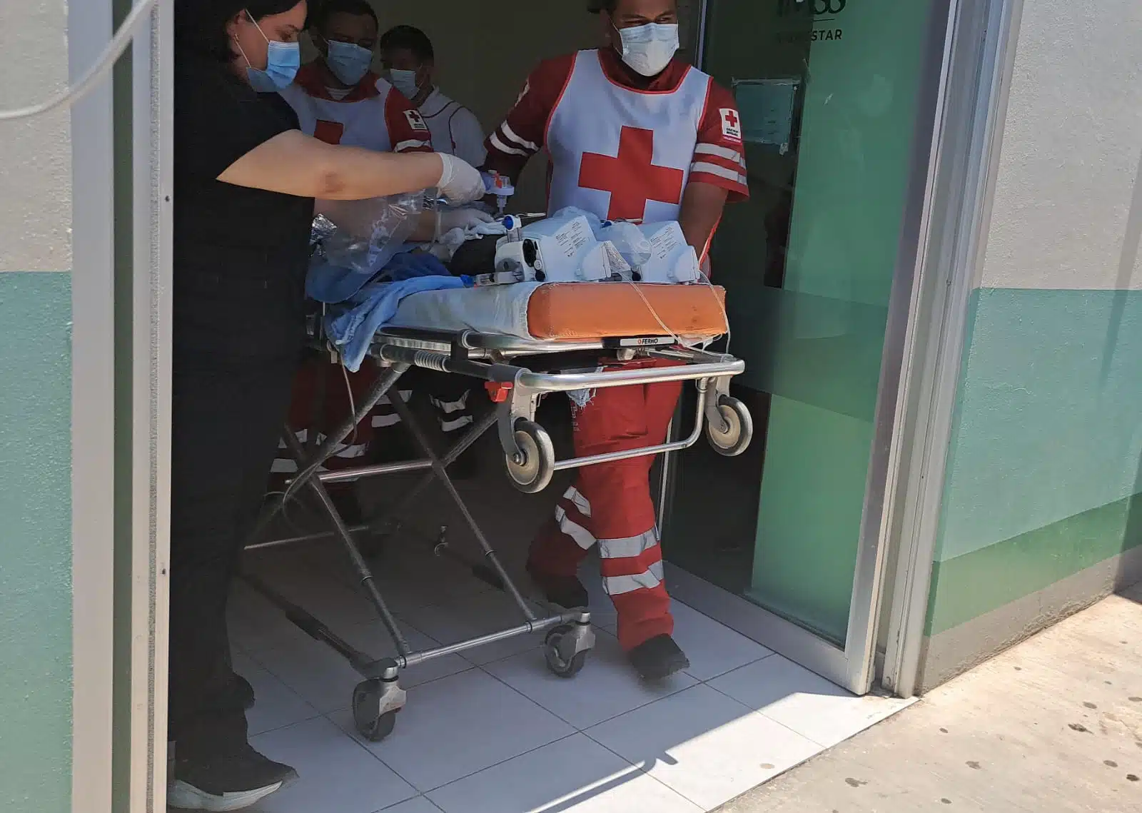 Niña quemada con aerosol en Guasave