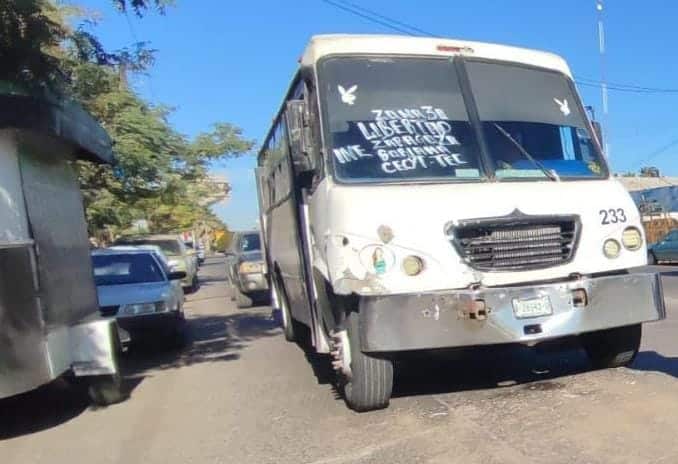 Accidente de camiones urbanos
