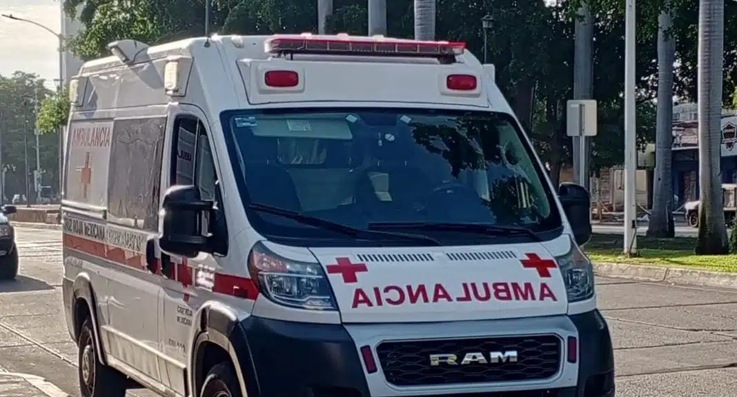 Ambulancia de la Cruz Roja Mexicana