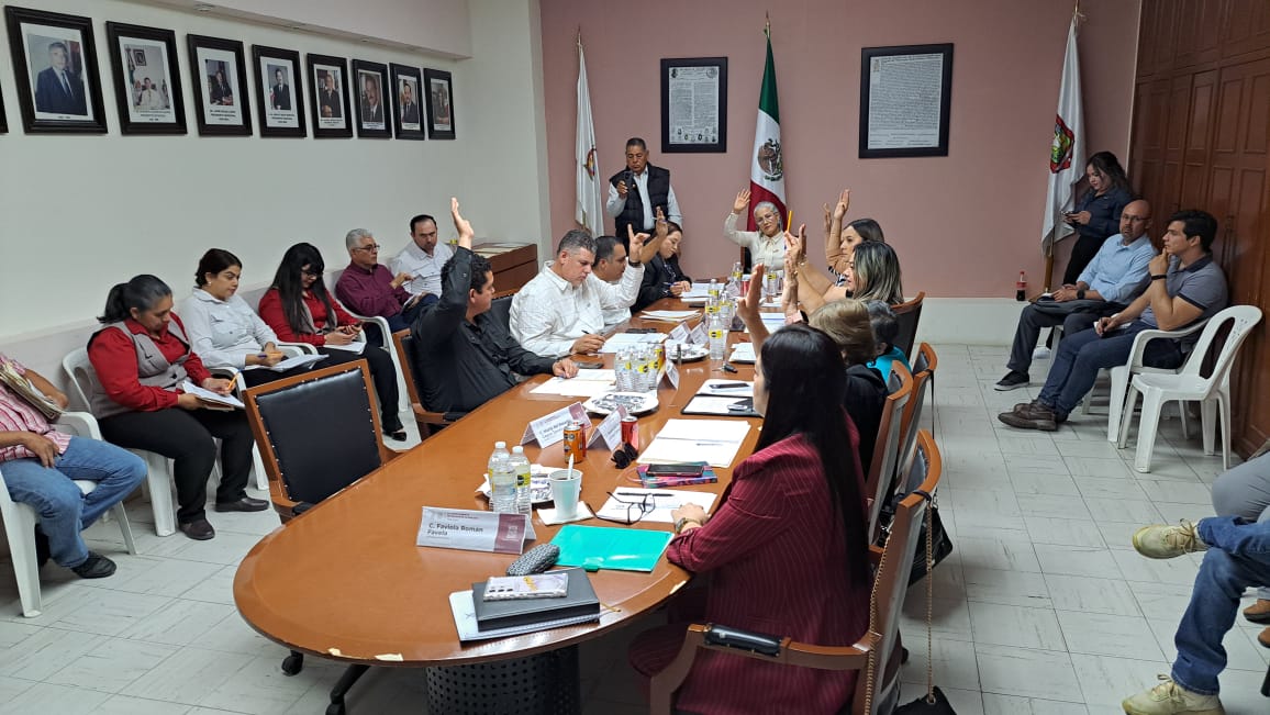 Cabildo abierto en Salvador Alvarado