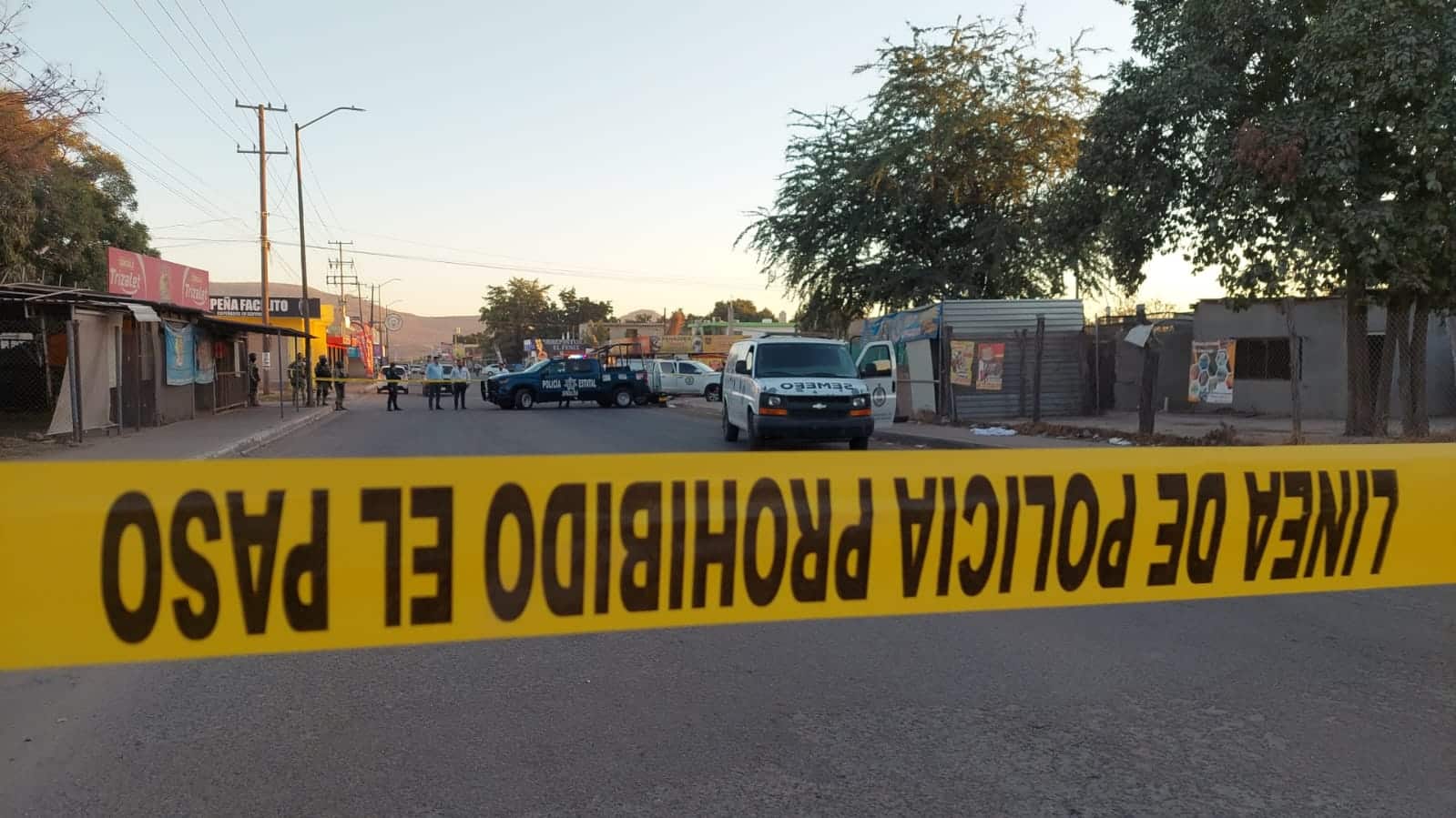 Cinta amarilla donde dos jóvenes fueron asesinados a balazos