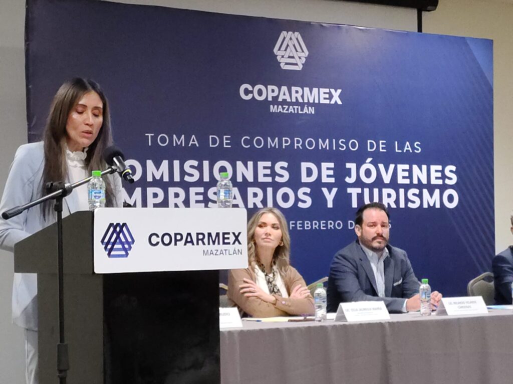 toma de protesta de emprendedores