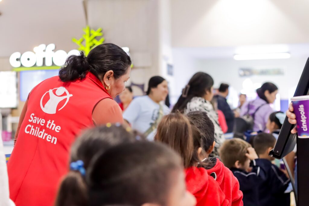 Niños de Ahome van al cine