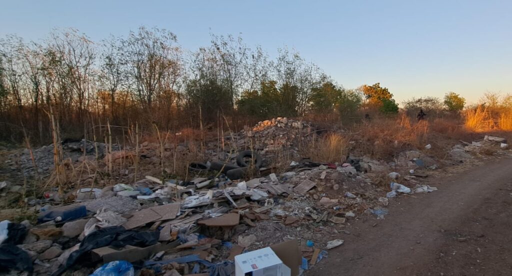 Zona delimitada donde se localizaron restos óseos en Culiacán