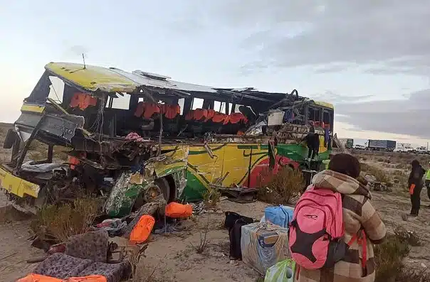 ¡Tragedia en Bolivia! Accidente entre autobuses deja al menos 37 muertos y 30 heridos