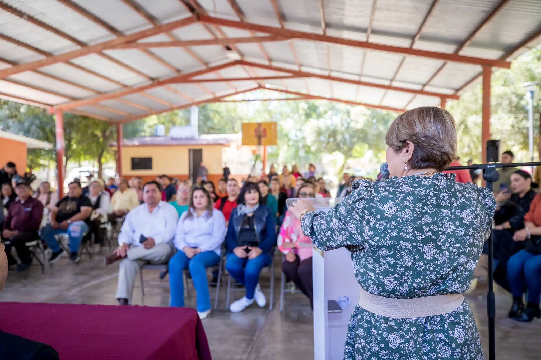 Alcaldesa de Guasave en San Rafael