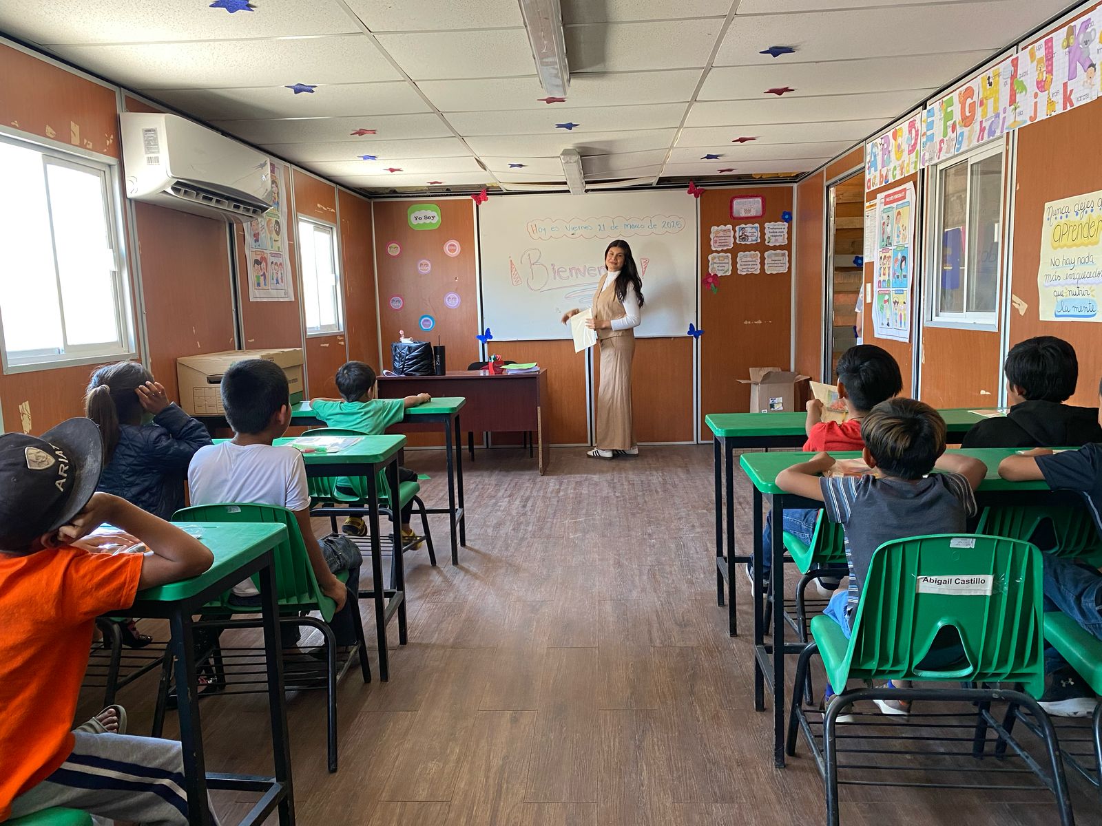 Inauguración del aula móvil en Ruiz Cortines.