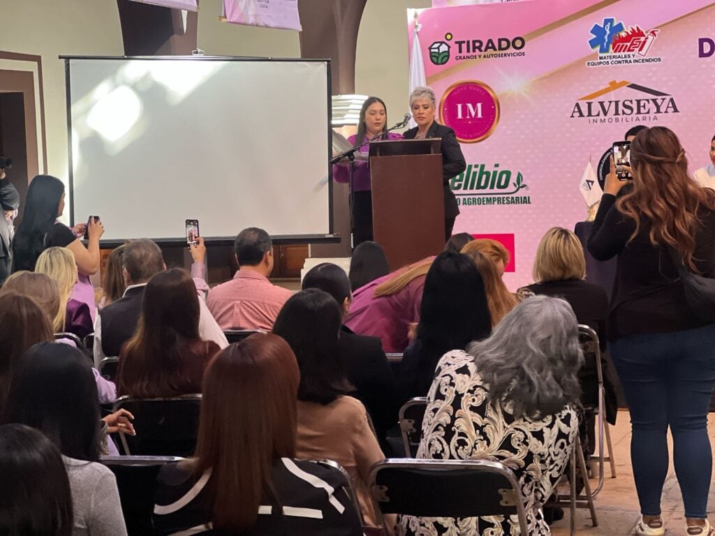 Canaco Culiacán reconoce a mujeres empresarias