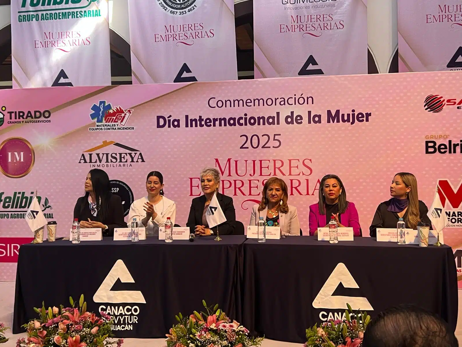 Canaco Culiacán reconoce a mujeres empresarias