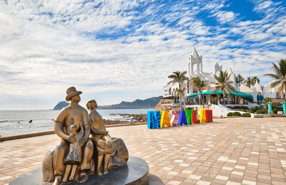 Carnaval de Mazatlán Sol, nubes o lluvia, así estará el clima