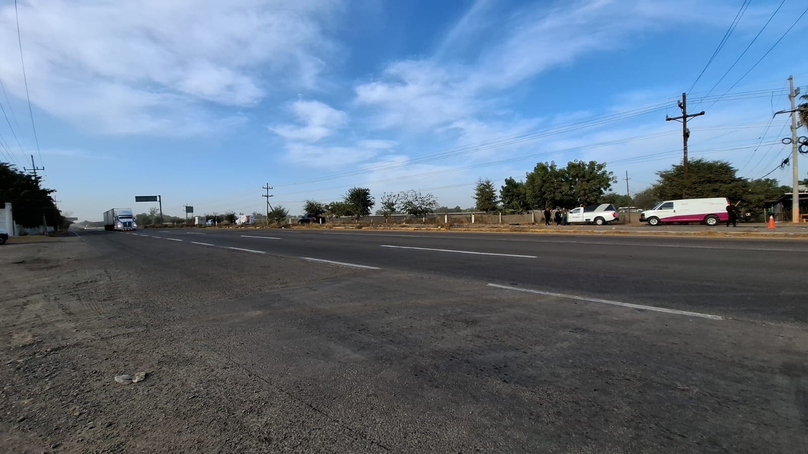 Hombre asesinado junto a la carretera Culiacán-Eldorado