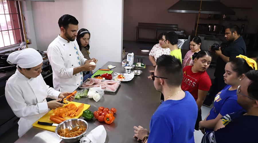 Clase cocina síndrome de Down Culiacán