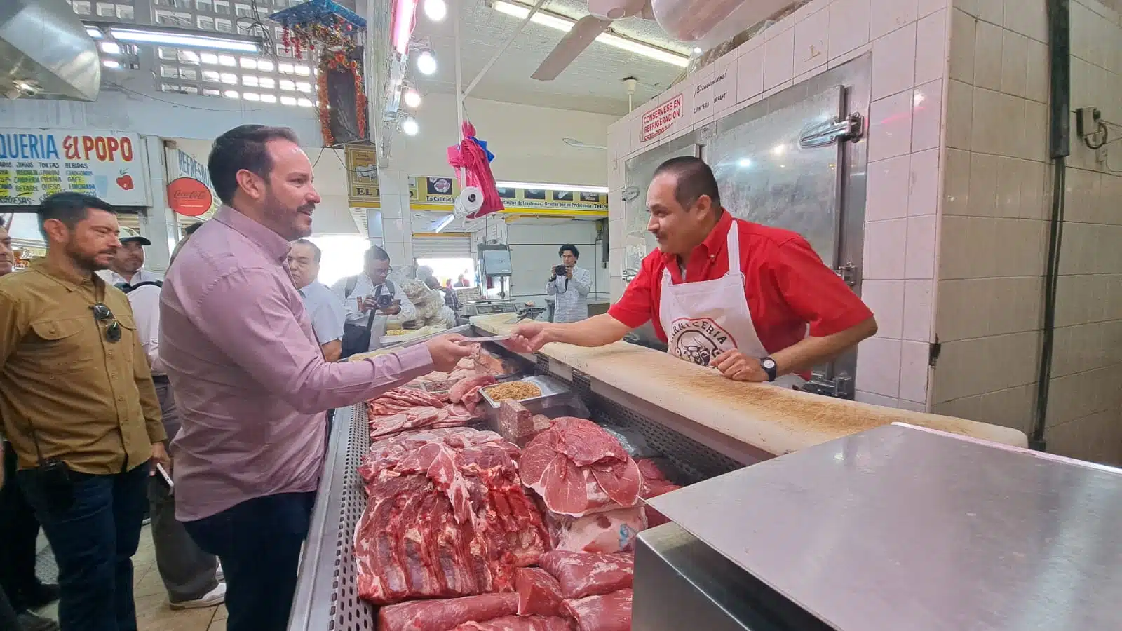 Apoyo económico para Comerciantes y Vendedores locales en Mazatlán