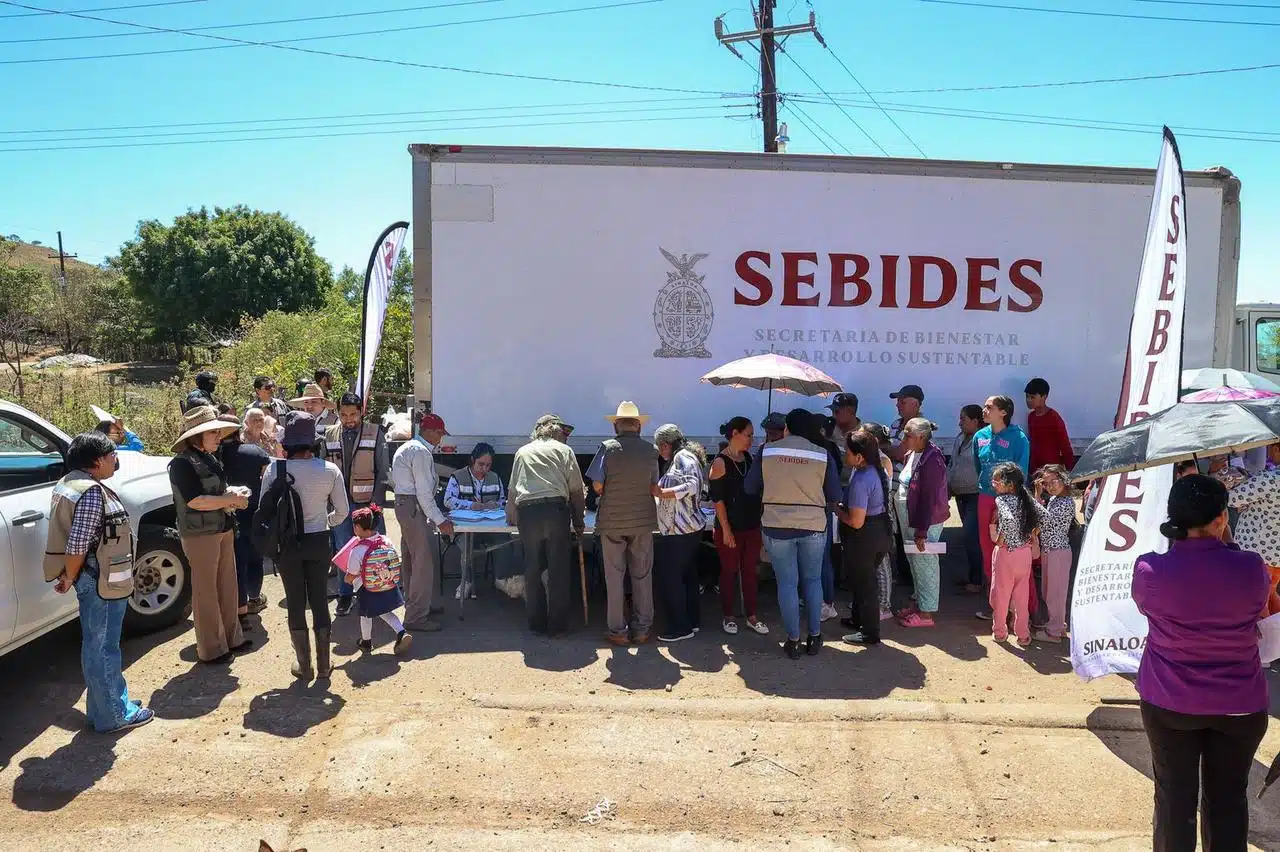 Familias desplazadas de Concordia y El Rosario ya están regresando a sus hogares