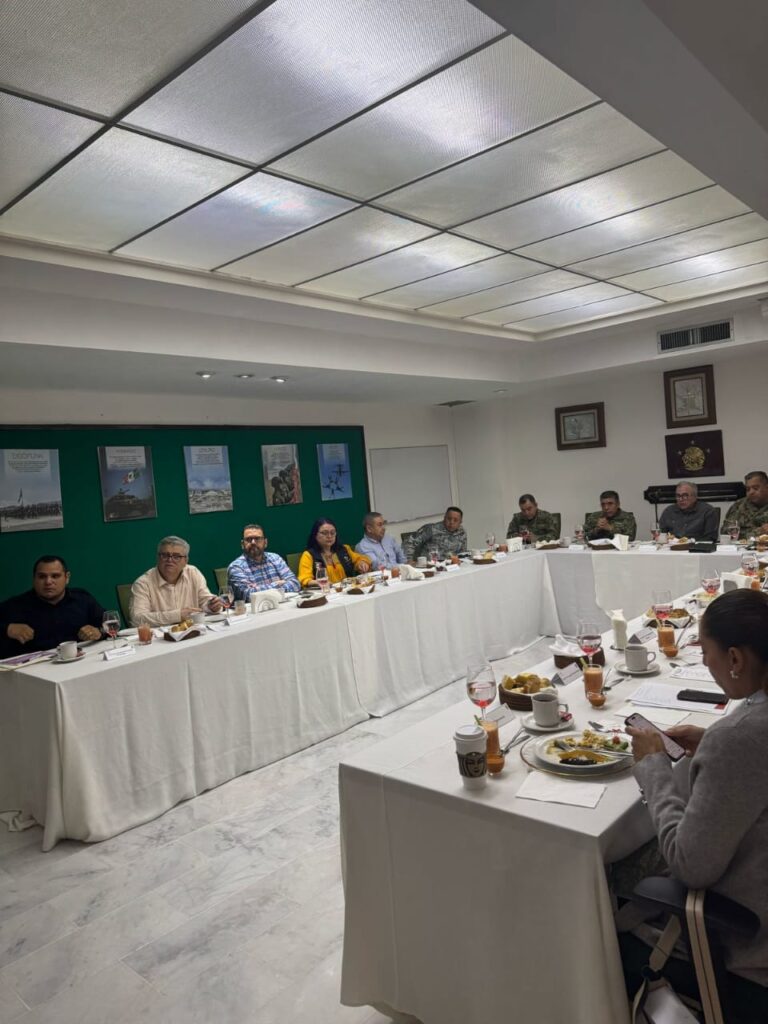 Gobernador encabeza reunión para definir estrategias de seguridad para Semana Santa en Sinaloa