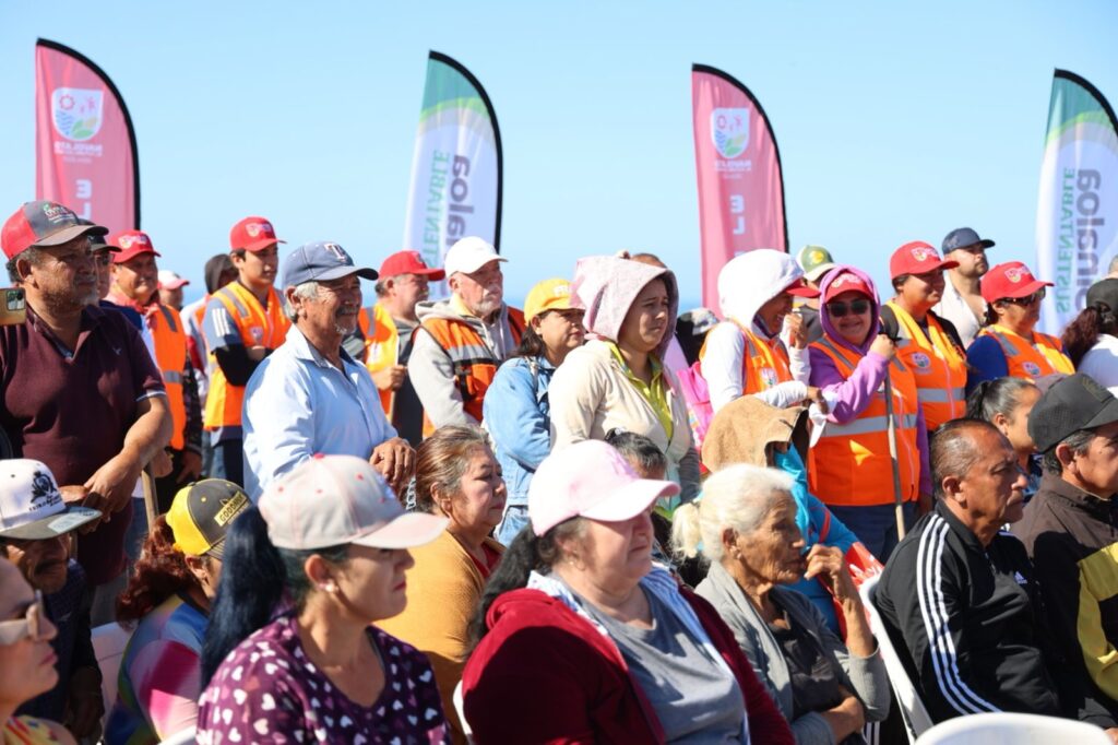 Jornada de limpieza de playas de Sebides se realizó en El Tambor, Navolato