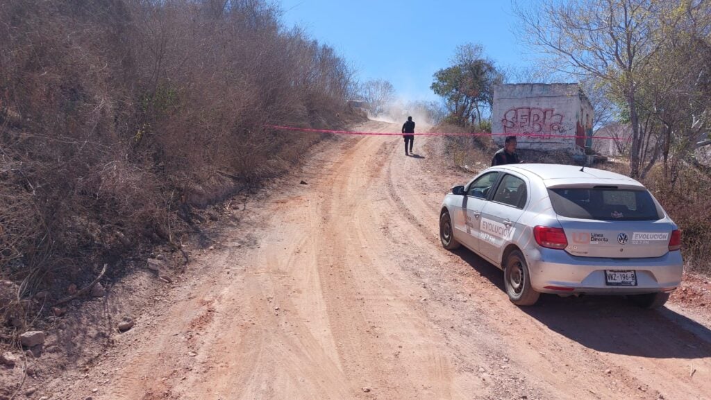 Localizan a un hombre y una mujer asesinados en Santa Teresa, Mazatlán