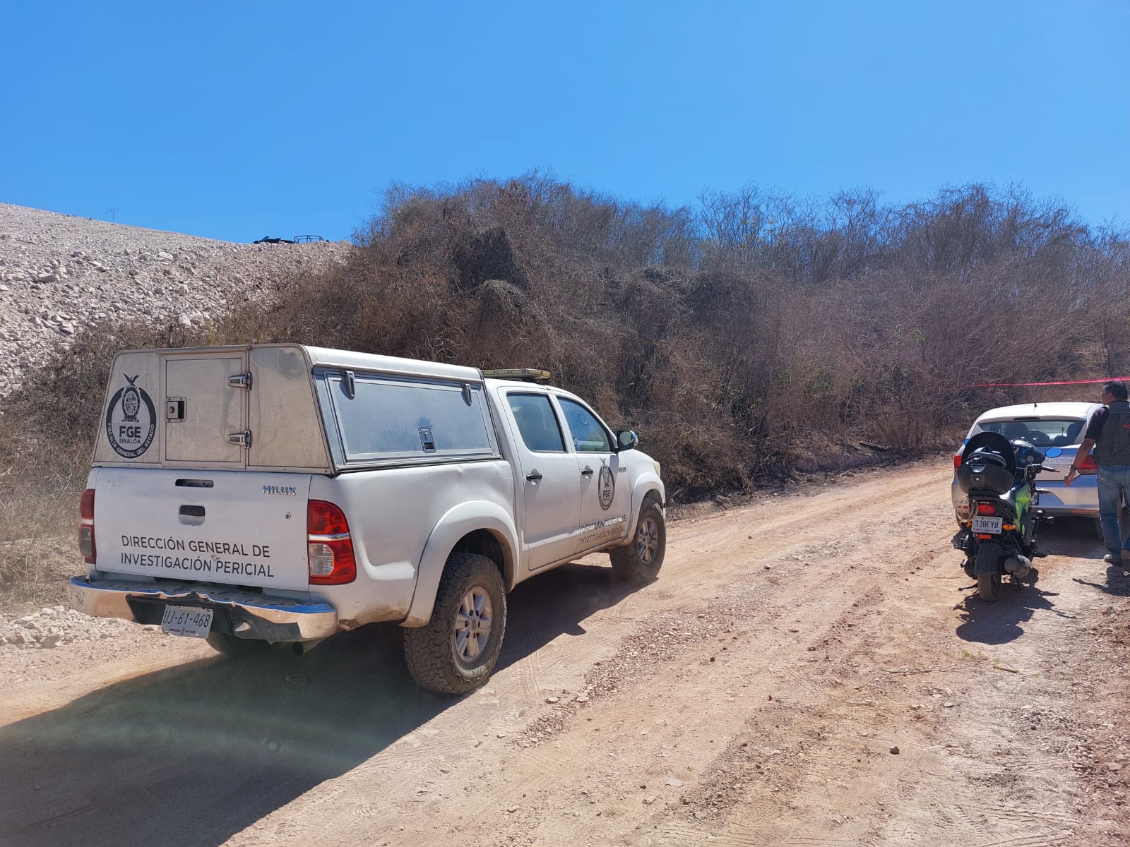 Localizan a un hombre y una mujer asesinados en Santa Teresa, Mazatlán