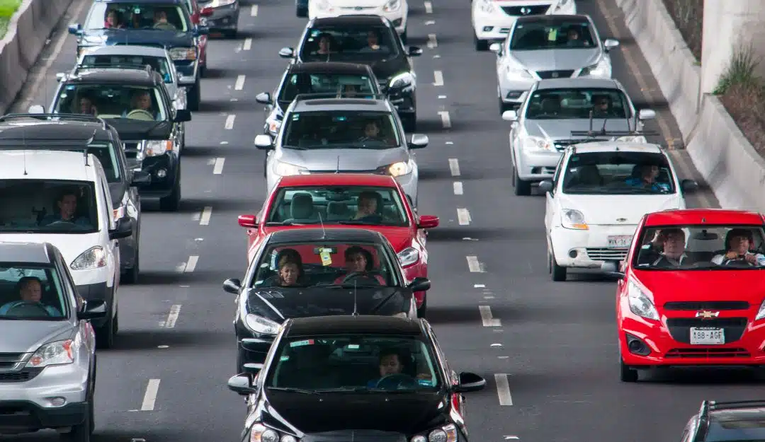 Preferencia por carros de combustión interna sigue fuerte en México y Argentina