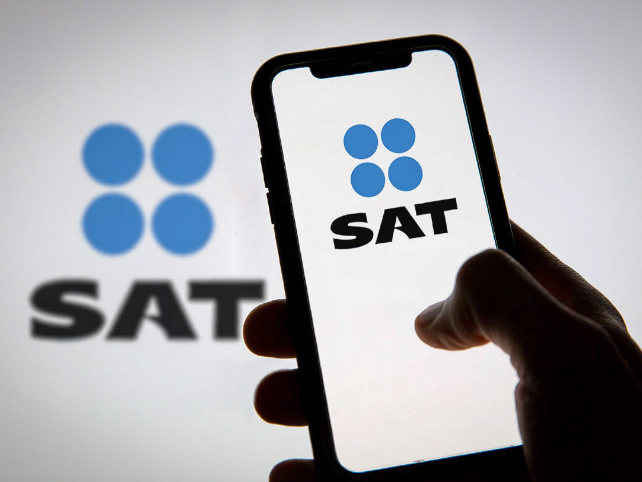 Recupera tu dinero: requisitos para solicitar la devolución de saldo a favor en el SAT