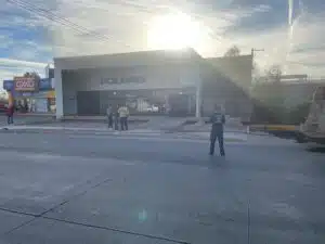 Se incendia tienda de vehículos todoterreno en Los Mochis