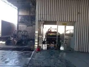 Se incendia tienda de vehículos todoterreno en Los Mochis