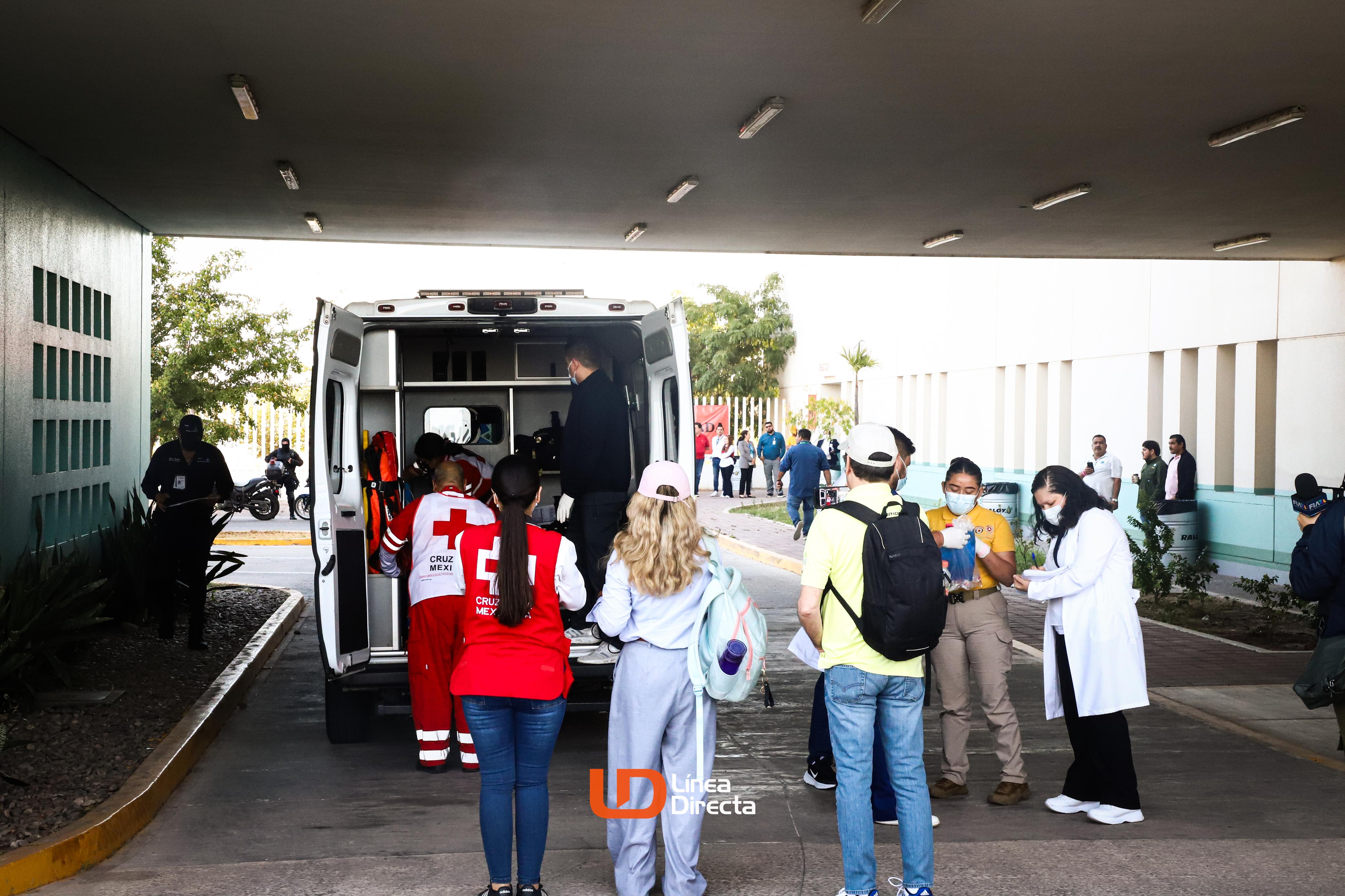 Traslado de pacientes críticos al nuevo Hospital General de Culiacán