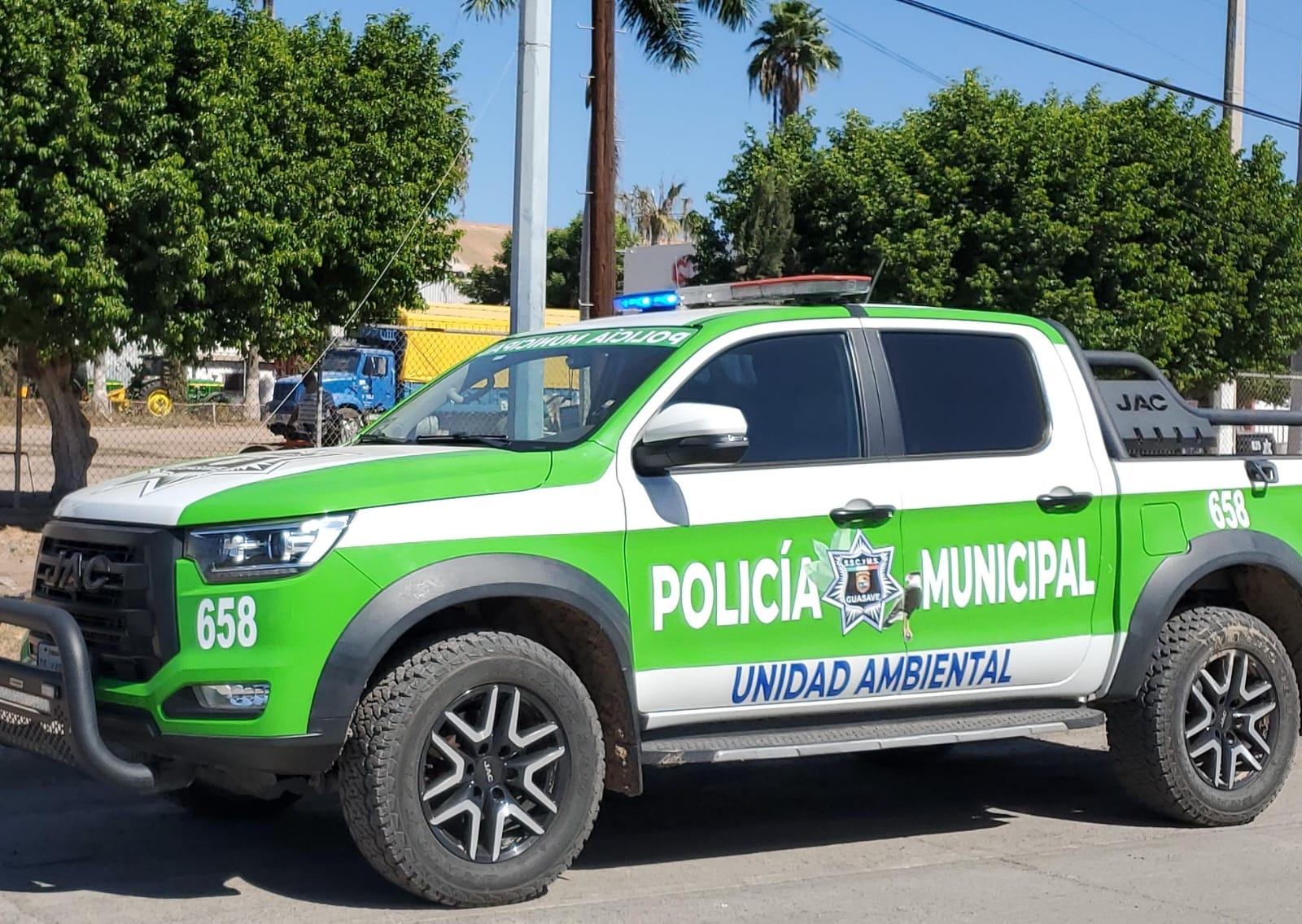 Unidad ambiental de la Policía Municipal de Guasave.