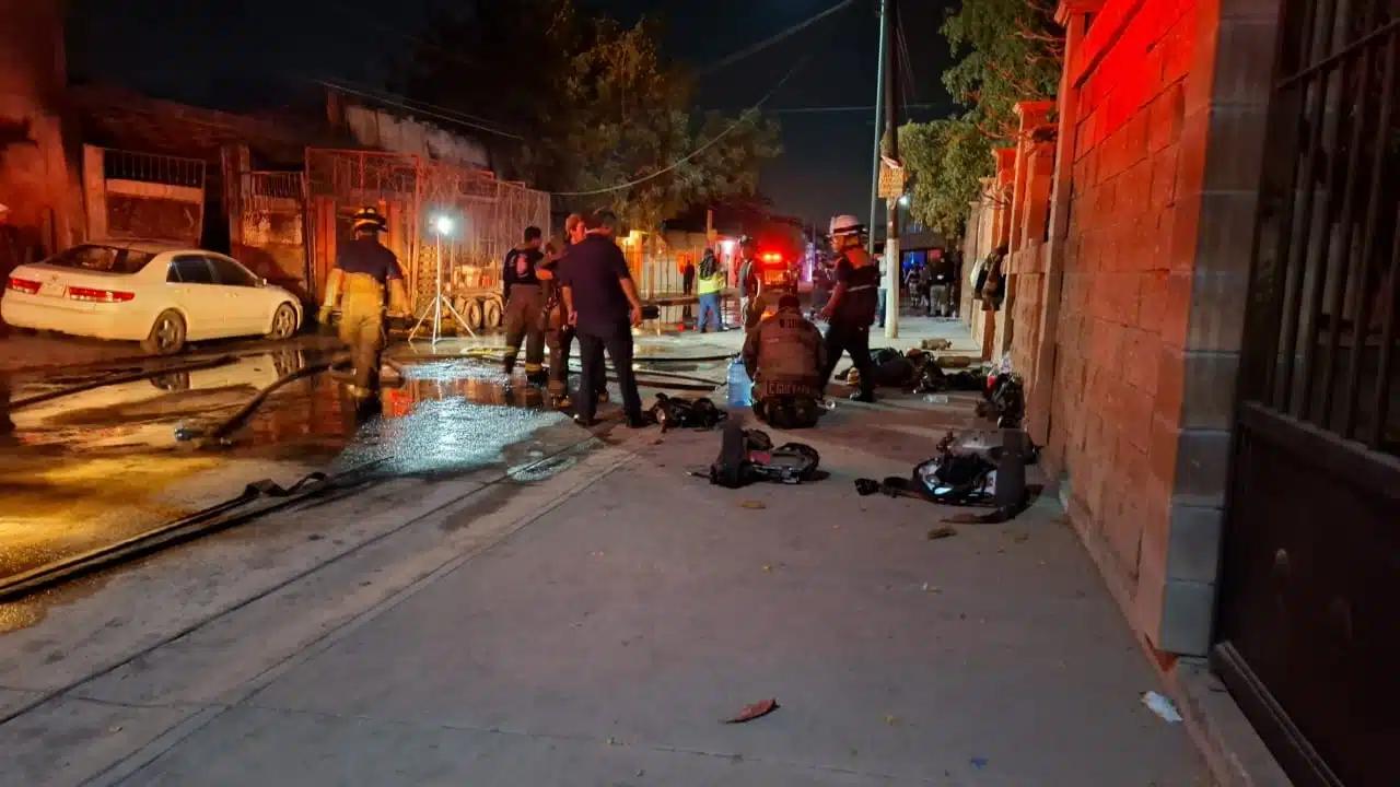 Incendio en llantera deja una persona sin vida y un lesionado por quemaduras al sur de Culiacán