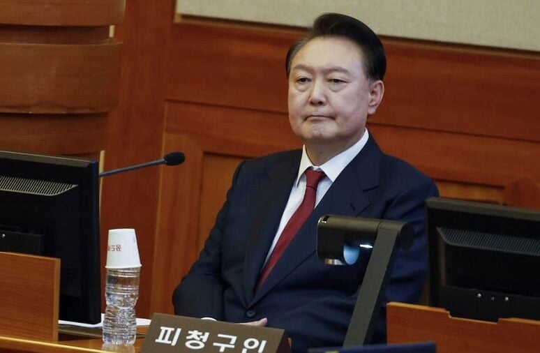 Tribunal de Corea del Sur ordena liberar al presidente Yoon Suk-yeol, procesado por presunta rebelión