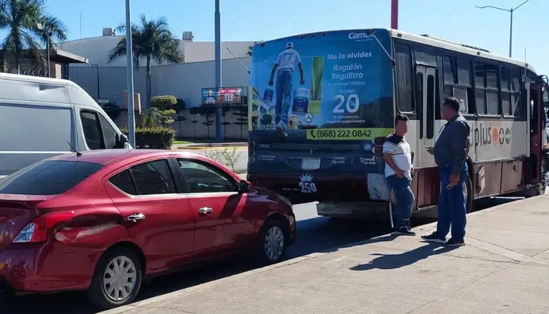 Camión urbano “Circuito” en Los Mochis