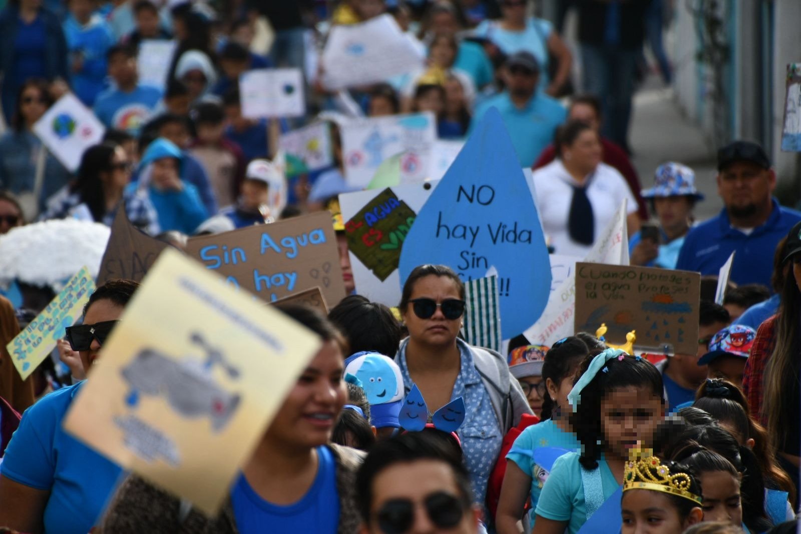 desfile agua