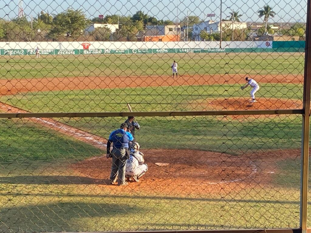 Juan José Ríos se mantiene en la cima del standing, de cara a la tercera serie de la temporada 2025.