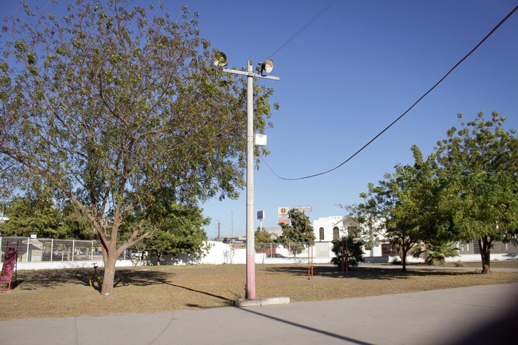 Falta mantenimiento al Parque de Los Cedros